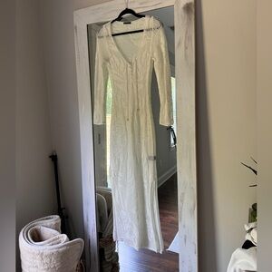 VETCHY CANCUN CROCHET WHITE DRESS S—M